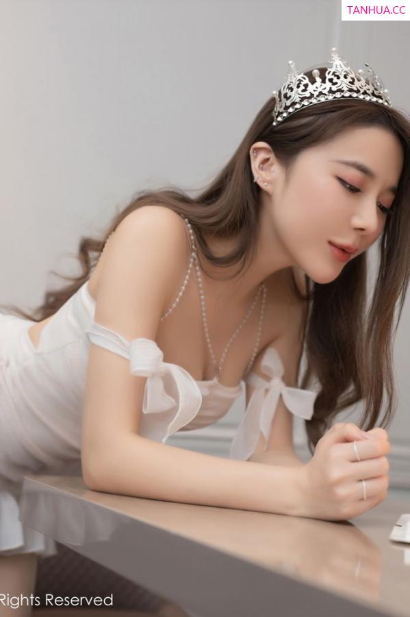 鱼子酱fish  [XiuRen]高清写真图 2021.05.21 VOL.3447 鱼子酱Fish第16张图片